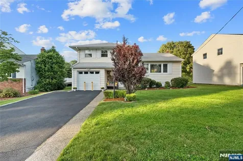 119 Rutgers Place Clifton NJ 07013