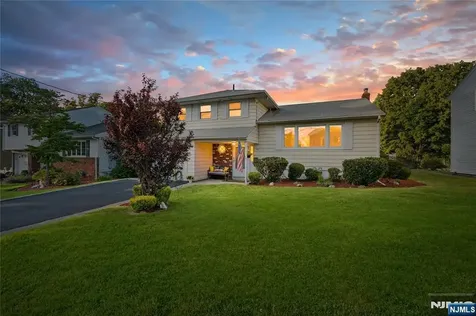 119 Rutgers Place Clifton NJ 07013