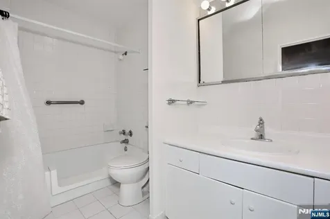 5 Horizon Fort Lee NJ 07024