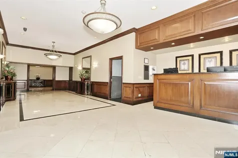 5 Horizon Fort Lee NJ 07024