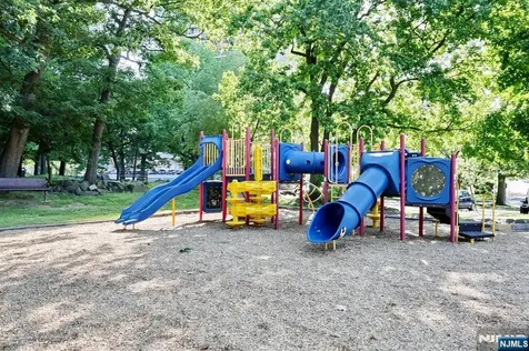 5 Horizon Fort Lee NJ 07024