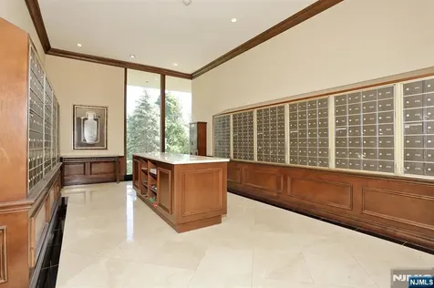 5 Horizon Fort Lee NJ 07024