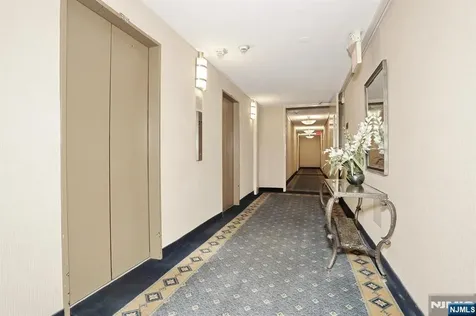 5 Horizon Fort Lee NJ 07024