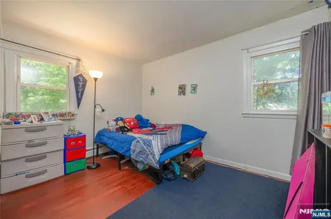 39 Broadway West Milford NJ 07480