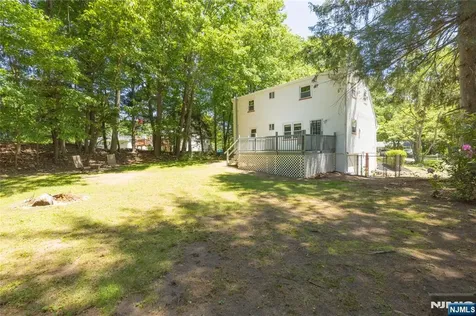 39 Broadway West Milford NJ 07480