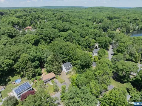 39 Broadway West Milford NJ 07480