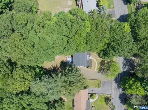 39 Broadway West Milford NJ 07480
