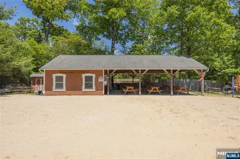 39 Broadway West Milford NJ 07480
