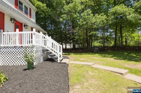 39 Broadway West Milford NJ 07480