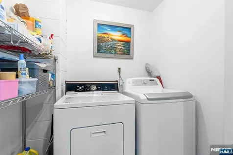 2 Violet Court Bergenfield NJ 07621