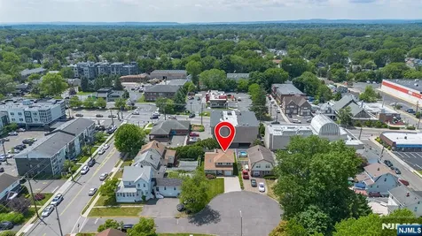 2 Violet Court Bergenfield NJ 07621