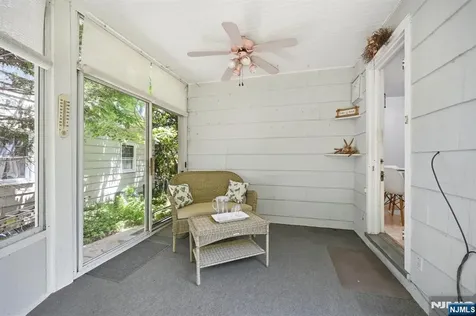 212 Grove Avenue Verona NJ 07044