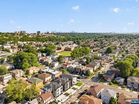 504 2nd Street Palisades Park NJ 07650