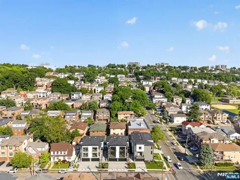 504 2nd Street Palisades Park NJ 07650