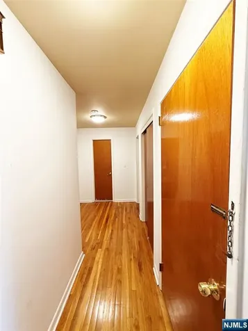 121 Edsall Avenue Palisades Park NJ 07650