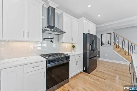 335 Virginia Avenue Jersey City NJ 07304