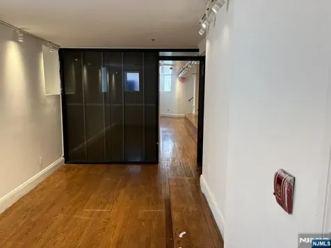 17 Hilliard Avenue Edgewater NJ 07020