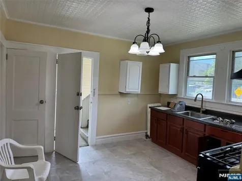 179 Laurel Avenue Irvington NJ 07111