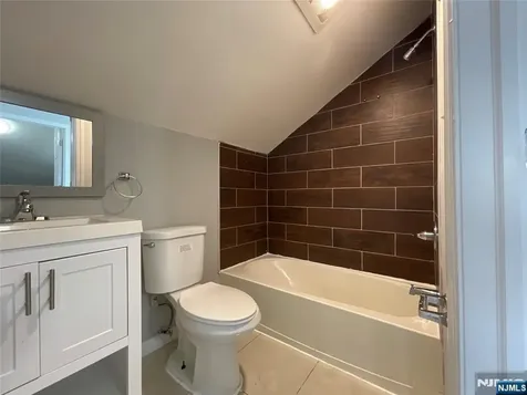 37 12th Avenue Paterson NJ 07501