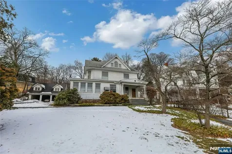 16 Mountain Avenue Montclair NJ 07042