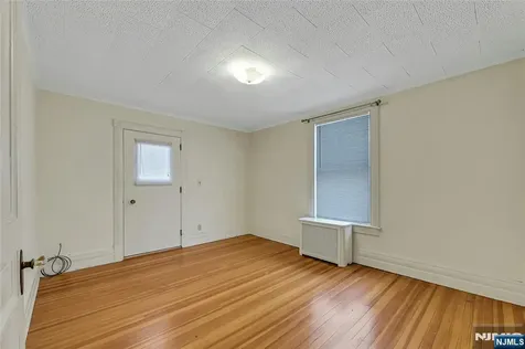 16 Mountain Avenue Montclair NJ 07042