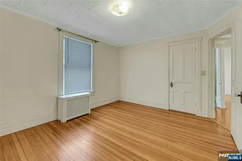 16 Mountain Avenue Montclair NJ 07042
