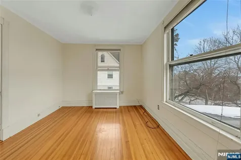 16 Mountain Avenue Montclair NJ 07042