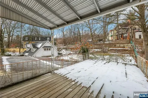 16 Mountain Avenue Montclair NJ 07042