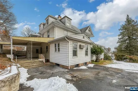 16 Mountain Avenue Montclair NJ 07042