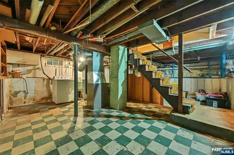 21 Butler Place Wanaque NJ 07420