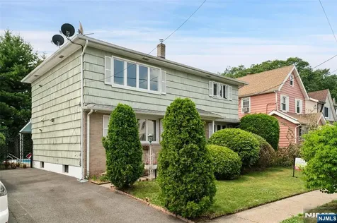 78 E Almira Street Bloomfield NJ 07003