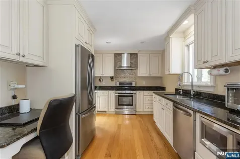 256 Raymond Street Hasbrouck Heights NJ 07604