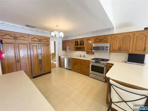 36 Deer Trail Road Hillsdale NJ 07642