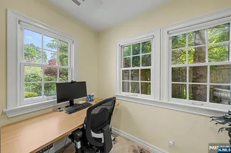 109 Windsor Road Tenafly NJ 07670