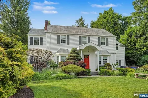 109 Windsor Road Tenafly NJ 07670