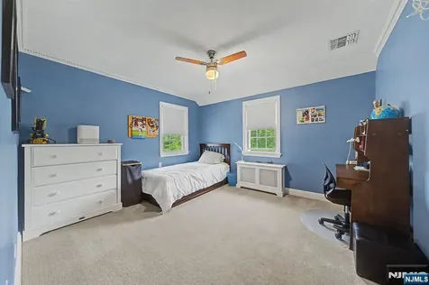 109 Windsor Road Tenafly NJ 07670