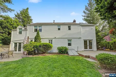 109 Windsor Road Tenafly NJ 07670