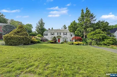 109 Windsor Road Tenafly NJ 07670