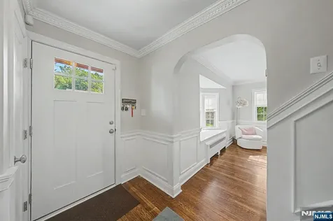 109 Windsor Road Tenafly NJ 07670
