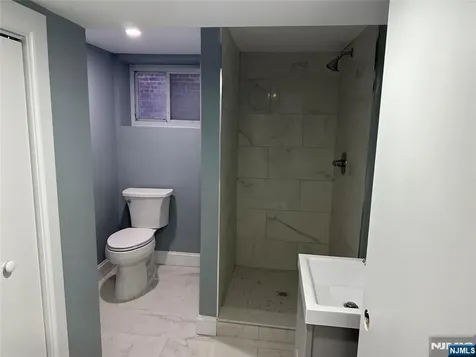 8820 2nd Avenue North Bergen NJ 07047