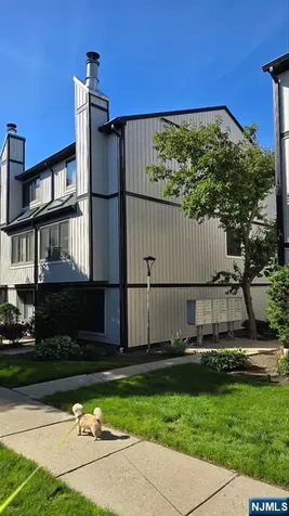1591 John Street Fort Lee NJ 07024