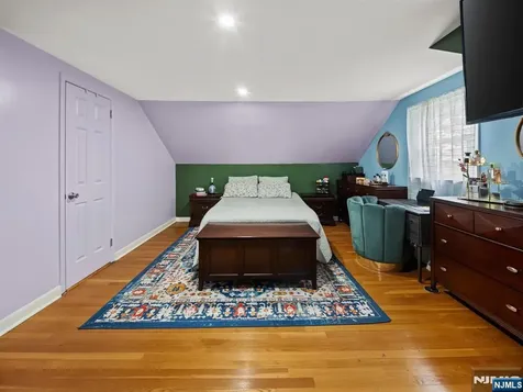 17 Ravine Court Clifton NJ 07013