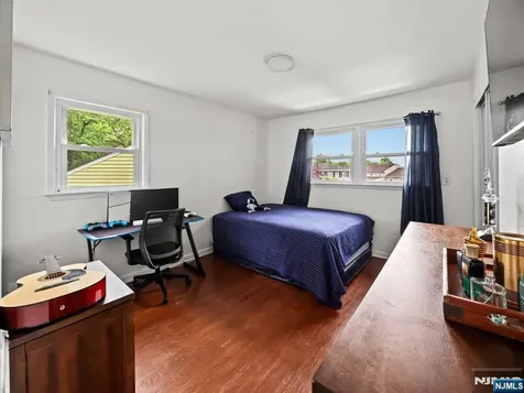 17 Ravine Court Clifton NJ 07013