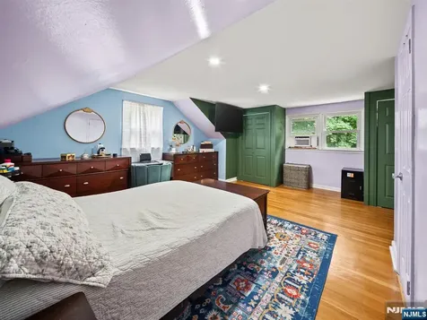 17 Ravine Court Clifton NJ 07013