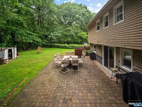 17 Ravine Court Clifton NJ 07013