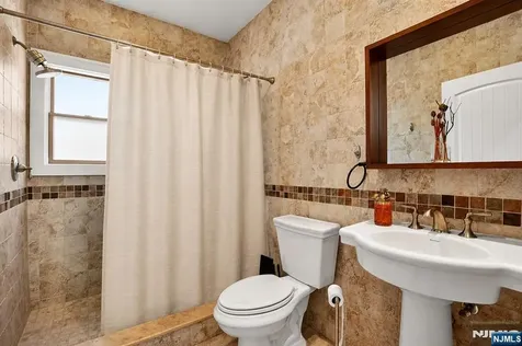 123 Passaic Avenue Pompton Lakes NJ 07442