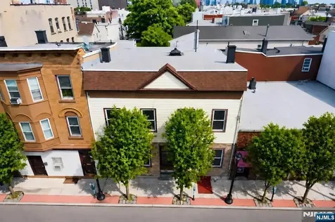 4108 New York Avenue Union City NJ 07087