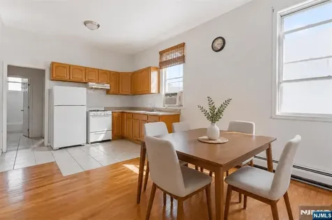 4108 New York Avenue Union City NJ 07087