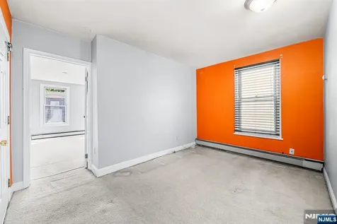 8 Manhattan Avenue Jersey City NJ 07307