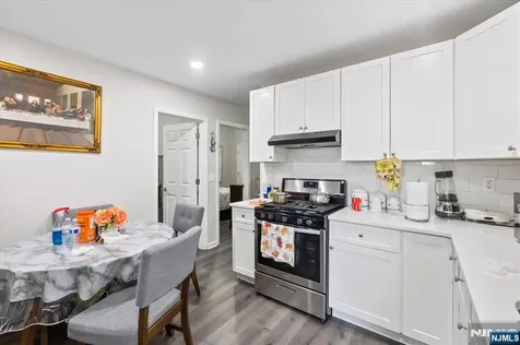 164 Parker Street Newark NJ 07104